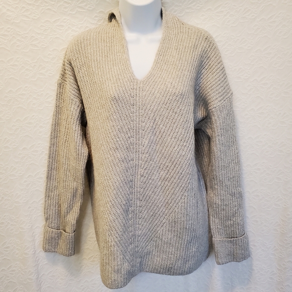 Old Navy Oversized Gray Hoodie Lounge Sweater Tunic Length Size Small - Picture 6 of 7